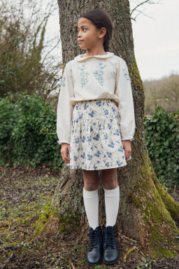 Kayla blouse with cross-stitch embroideries