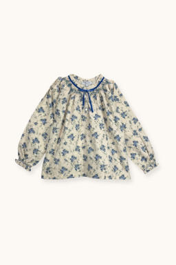 Aria blouse hand-smocked in flannel