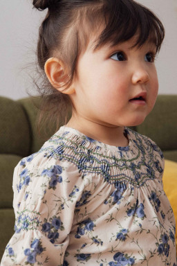 Marta dress hand-smocked in velvet