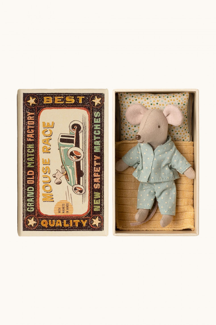 Mouse little brother in Matchbox Maileg