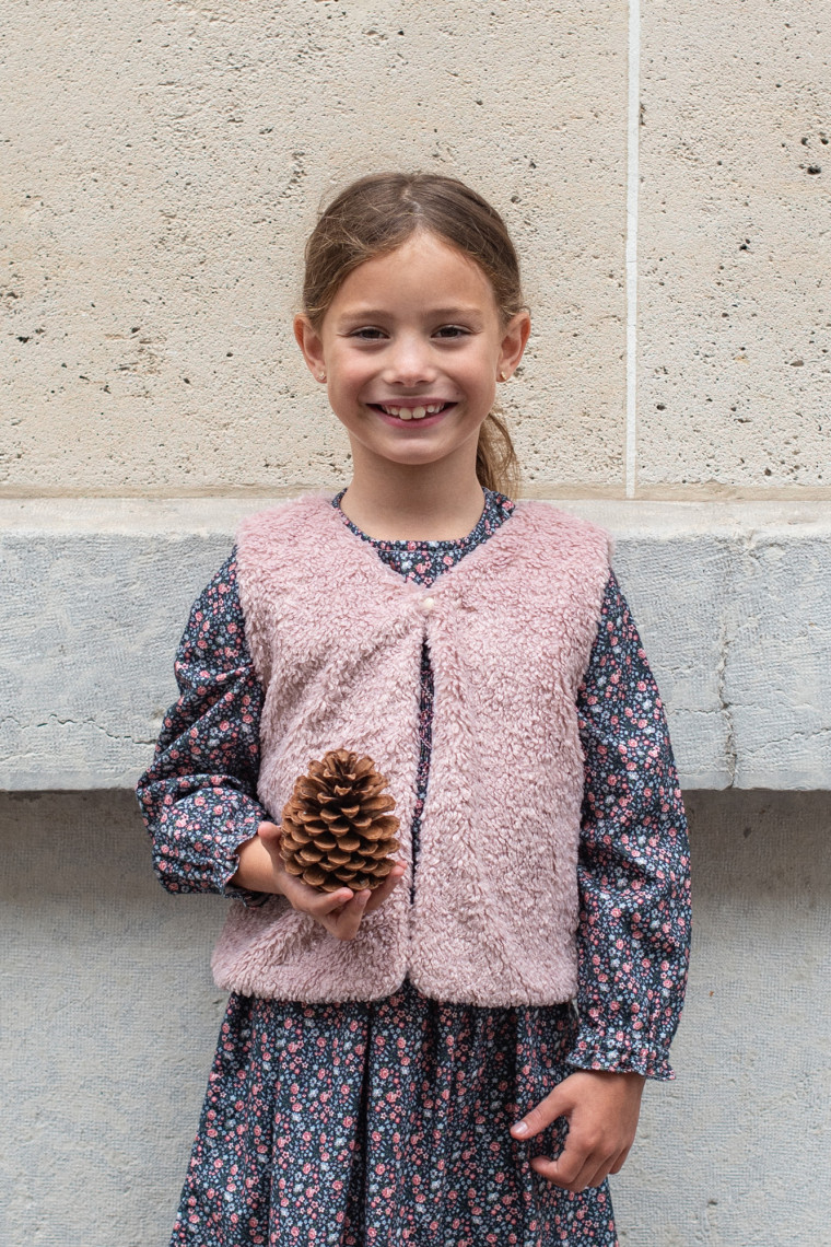 Galate sleeveless vest for girls
