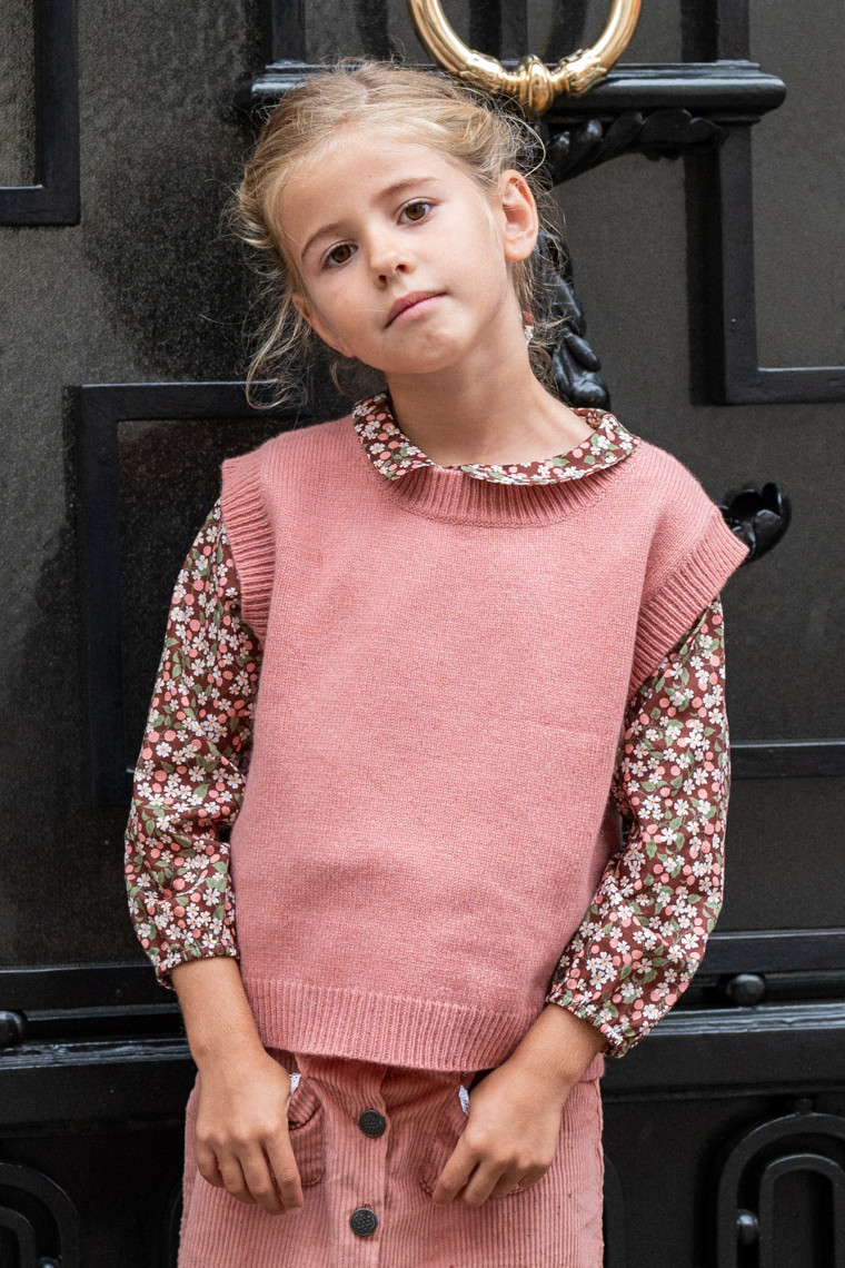 Anna sleeveless sweater