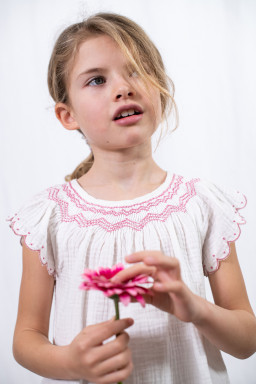 Smocked blouse Paloma in organic double gauze