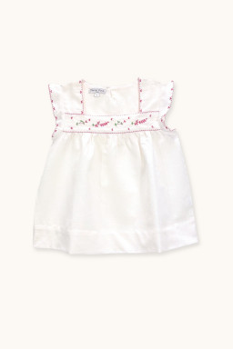 Vera blouse hand-embroidered in linen