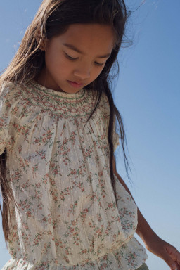 Gaia smocked blouse in plumetis roses bouquet